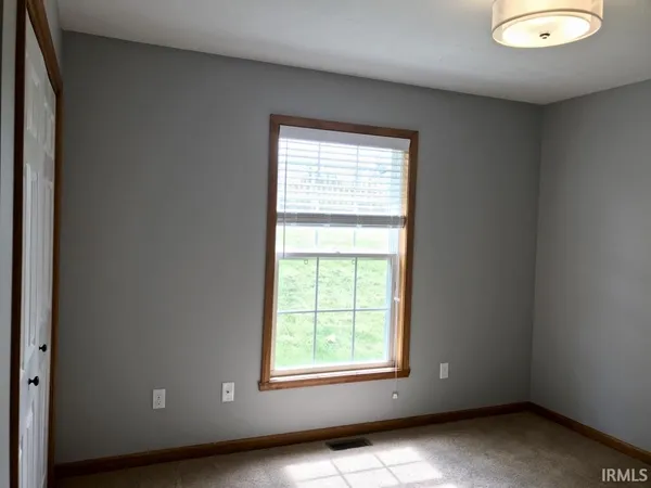 $2,400 | 1209 West Aspen Court, Bloomington, IN 47404