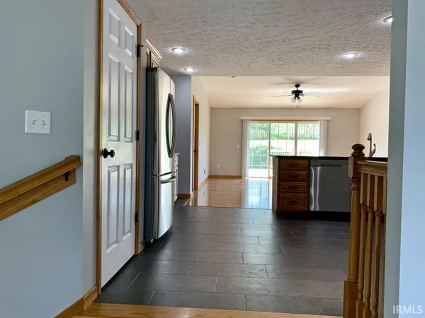 $2,400 | 1209 West Aspen Court, Bloomington, IN 47404