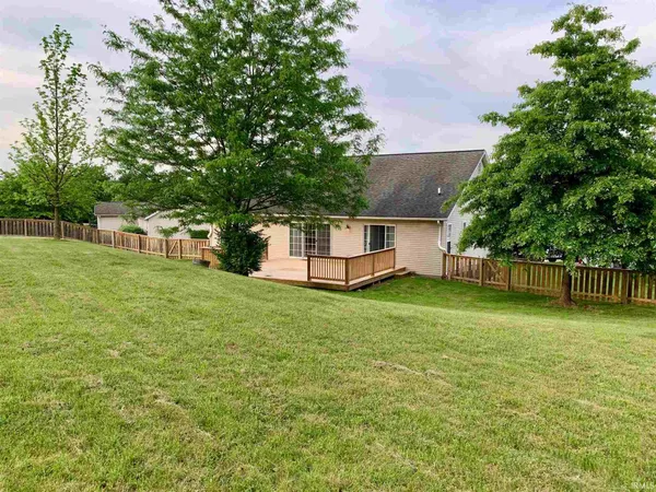 $2,400 | 1209 West Aspen Court, Bloomington, IN 47404