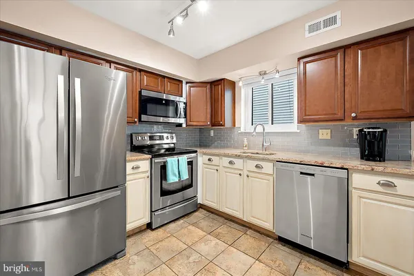 $249,900 | 14402 Jarvis Avenue, Unit 2C, Ocean City, MD 21842