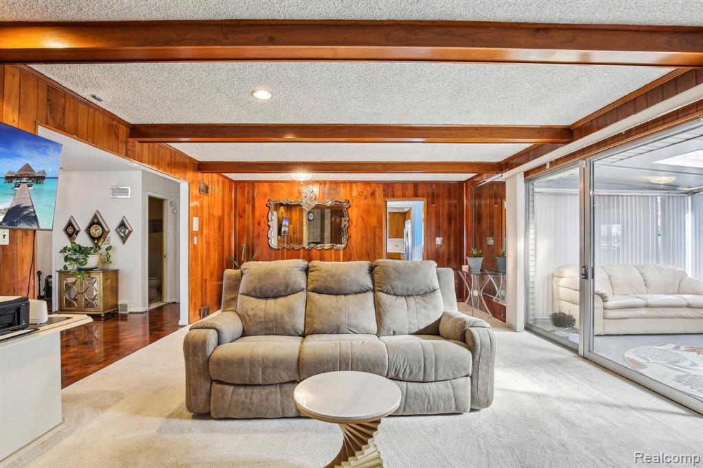 17417 Westover Road Southfield, MI 48075 - Photo 6 of 45 Gallery Image 6
