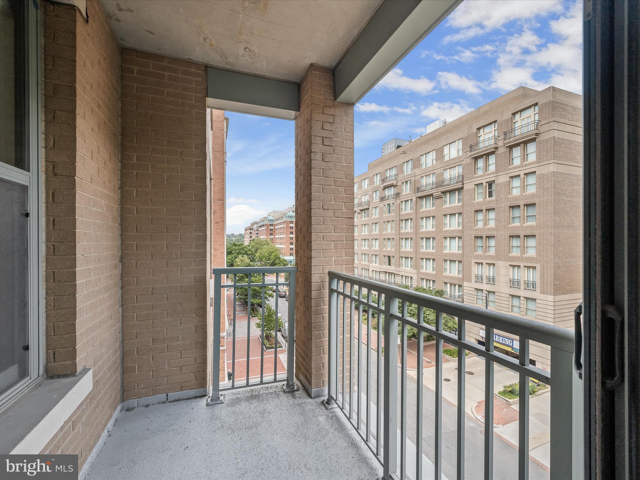 2425 L Street Northwest, Unit 536 Washington, DC 20037 - Photo 7 of 41 a view of balcony