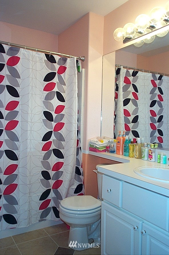 530 Chelan Place Northeast Renton, WA 98059 - Photo 11 of 11 Gallery Image 11
