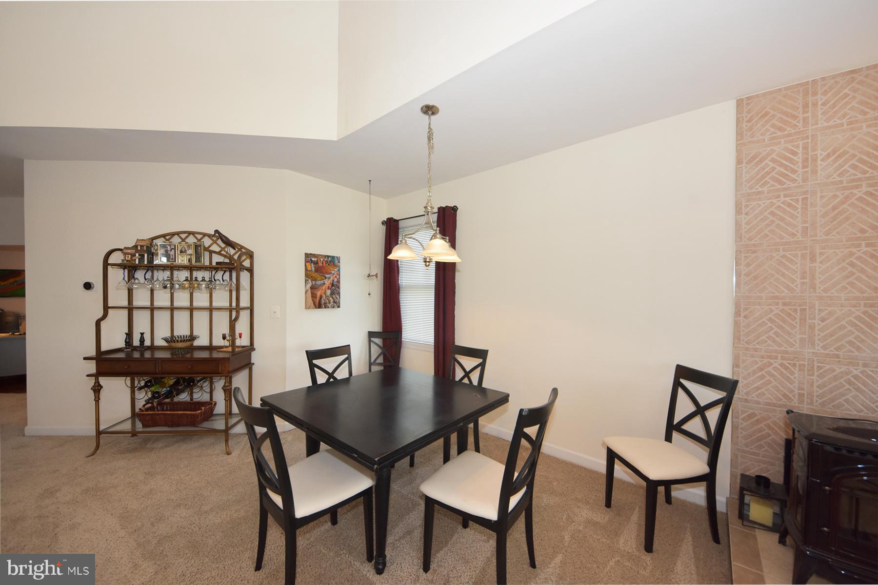 8092 Main Creek Road Pasadena, MD 21122 - Photo 7 of 28 Dining area adjacent to kitchen and family room