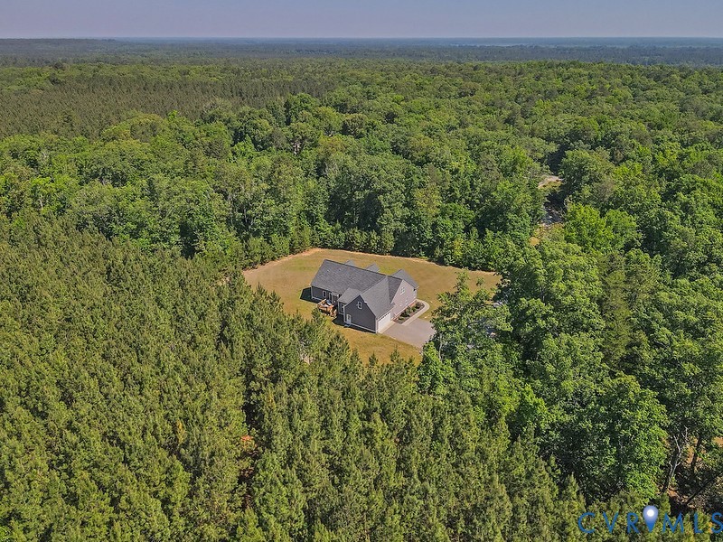 9425 Marie Road New Kent, VA 23124 - Photo 51 of 55 a view of outdoor space and city view