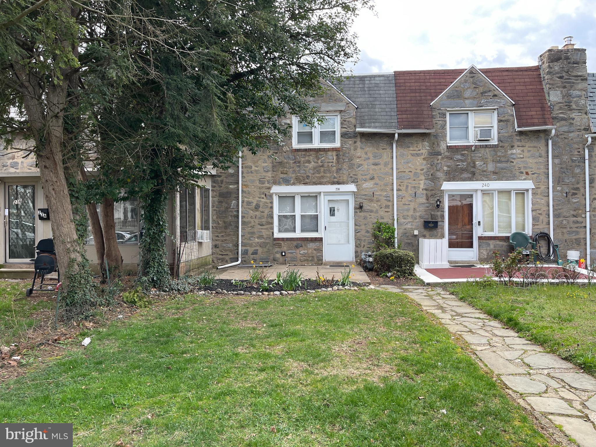 238 Margate Road Upper Darby, PA 19082 - Photo 1 of 15
