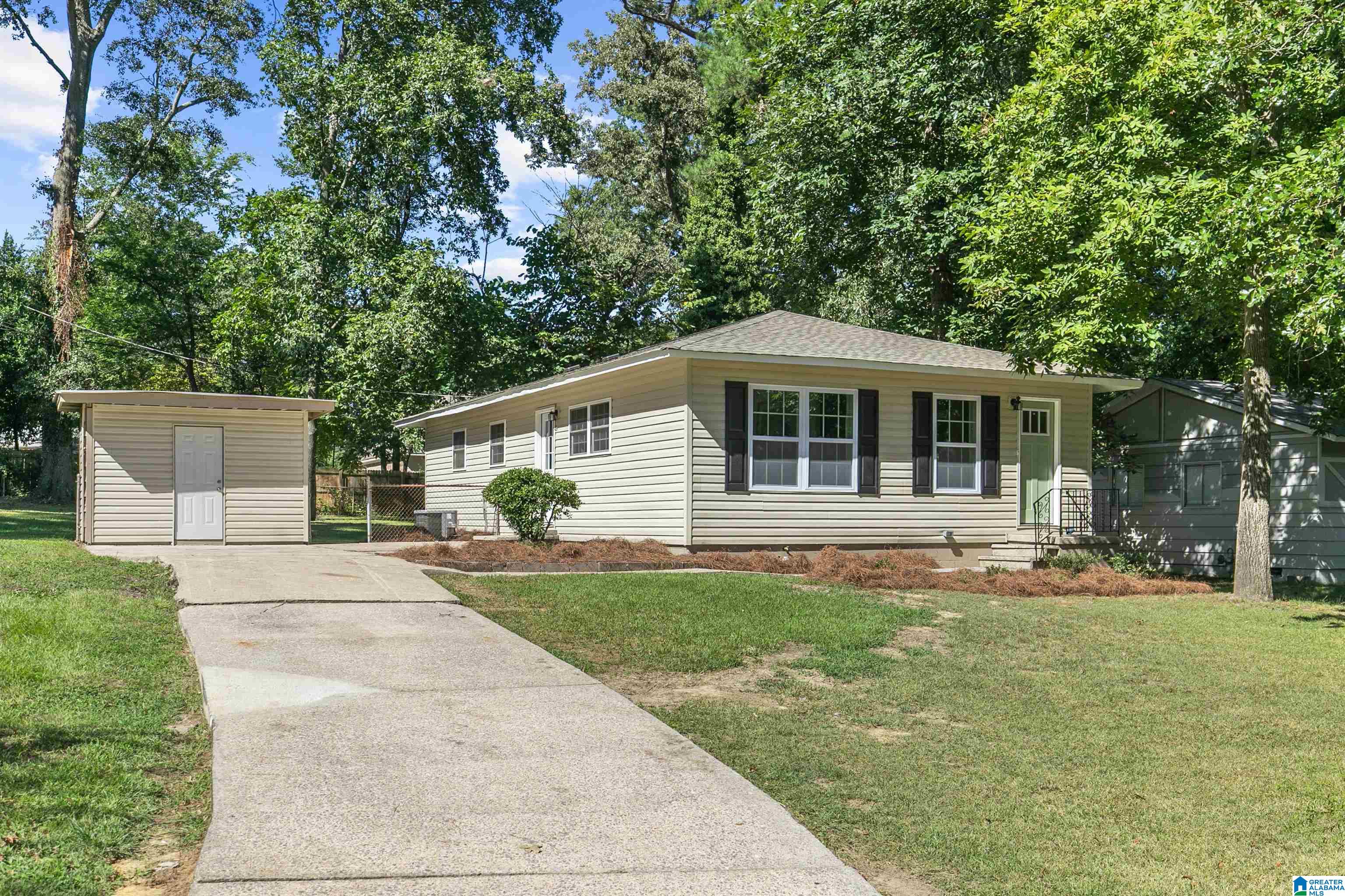 1328 Monticello Street Birmingham, AL 35210 - Photo 2 of 22