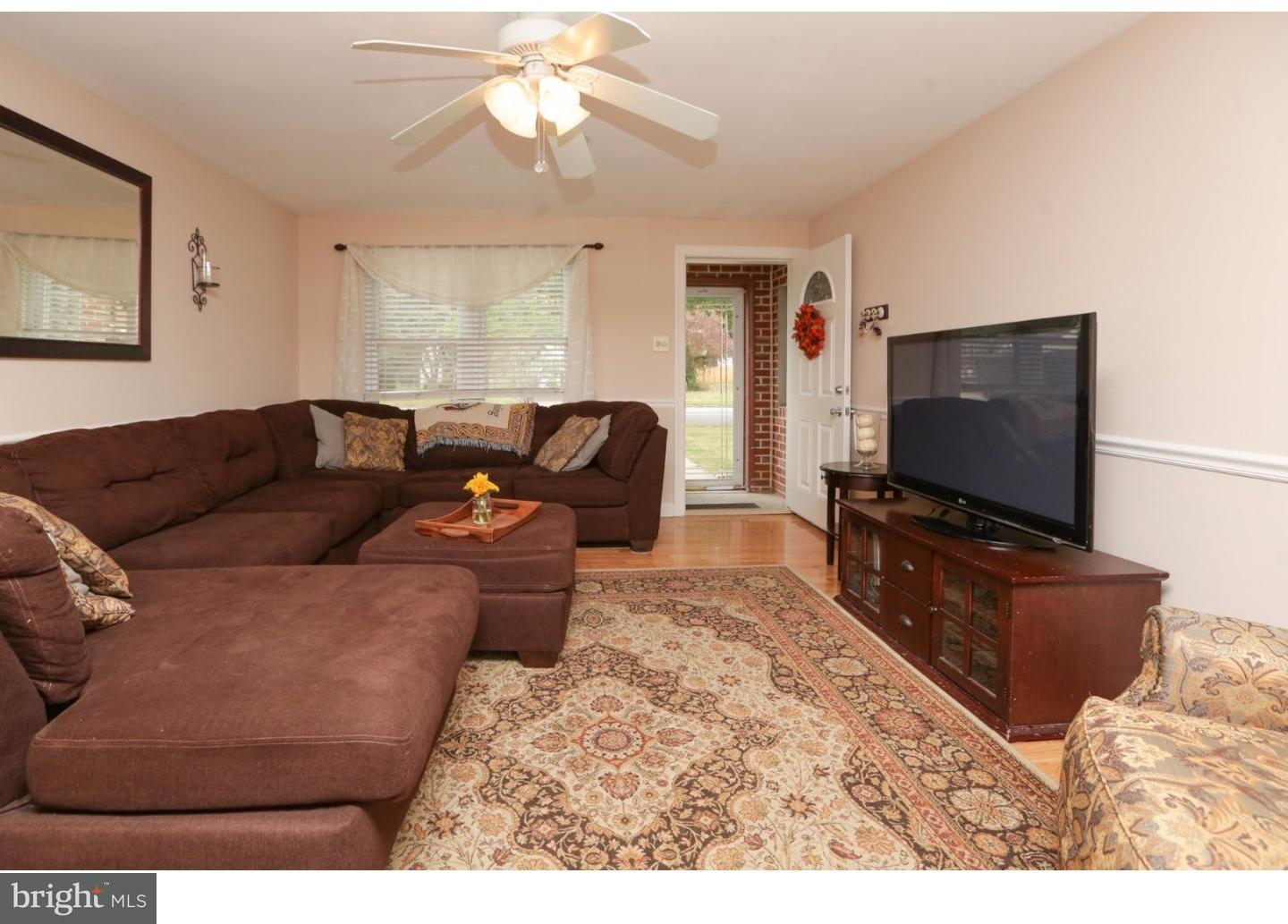 2008 Wharton Road Glenside, PA 19038 - Photo 5 of 25 Living Room