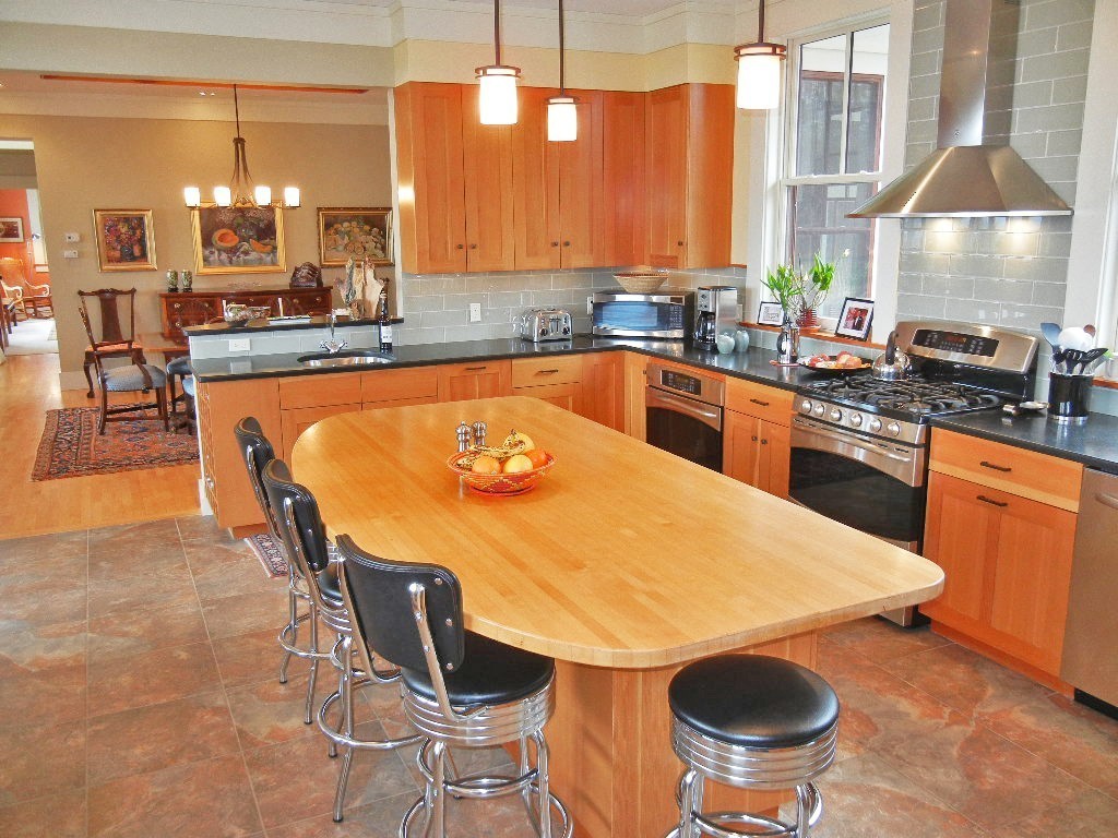 103 Webber Road Whately, MA 01039 - Photo 4 of 33 Gallery Image 4