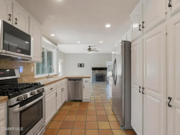 $1,199,900 | 1590 Meander Drive, Simi Valley, CA 93065