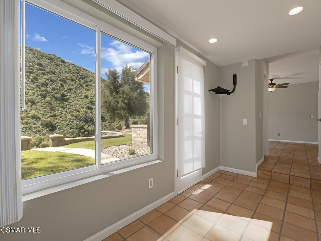 1590 Meander Drive Simi Valley, CA 93065 - Photo 27 of 57 a view of an entryway