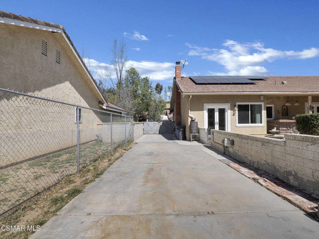 1590 Meander Drive Simi Valley, CA 93065 - Photo 46 of 57 a view of a house with a patio