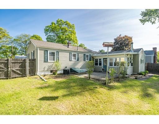 27 Harrington Road Chicopee, MA 01020 - Photo 12 of 13 Gallery Image 12