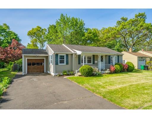 27 Harrington Road Chicopee, MA 01020 - Photo 2 of 13 Gallery Image 2