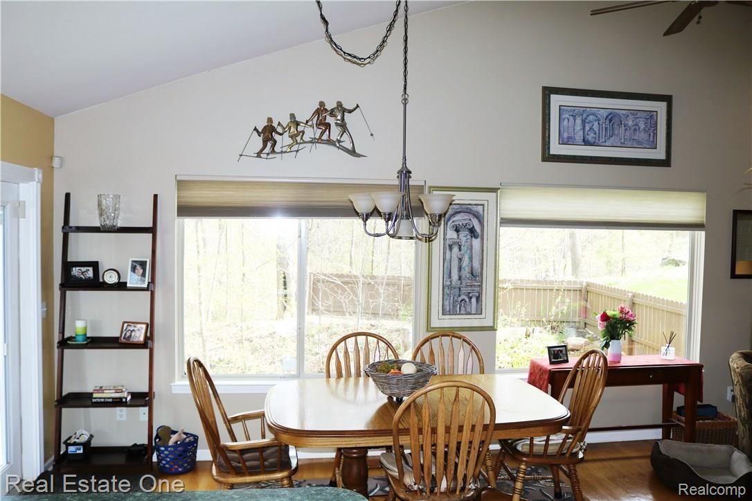 7490 Pine Knob Road Clarkston, MI 48348 - Photo 15 of 34 IMG_1299.JPG