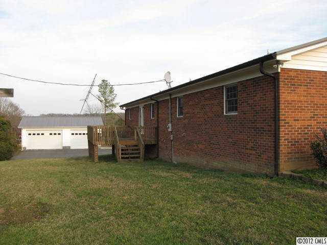30431 Tom Road Albemarle, NC 28001 - Photo 4 of 8 Gallery Image 4