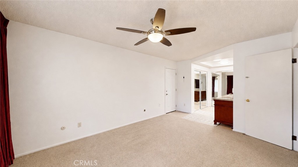6031 Riverside Avenue Rialto, CA 92377 - Photo 15 of 38