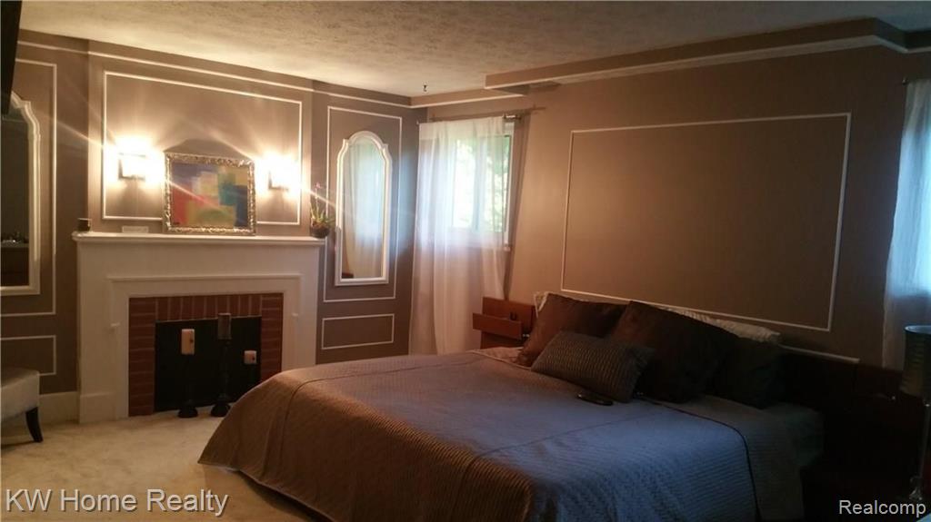 29825 Sugar Spring Road Farmington, MI 48334 - Photo 20 of 31