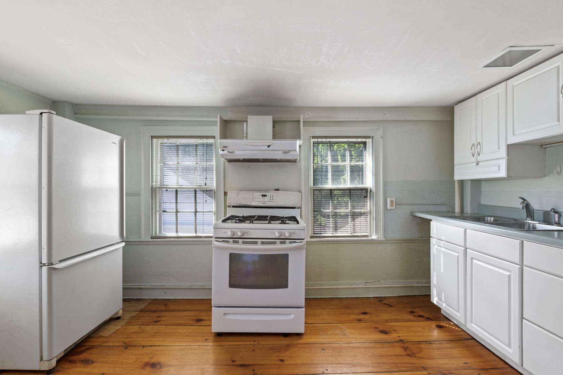 80 Lafayette Road Hampton Falls, NH 03844 - Photo 11 of 40