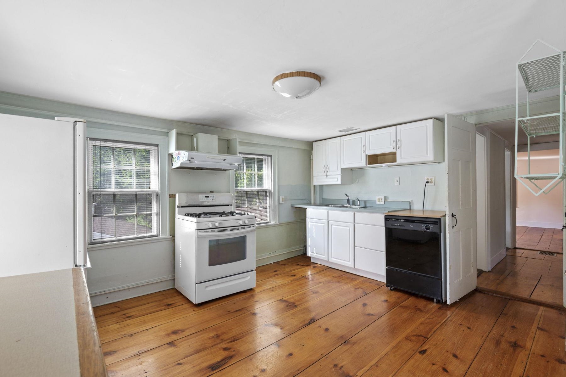 80 Lafayette Road Hampton Falls, NH 03844 - Photo 14 of 40