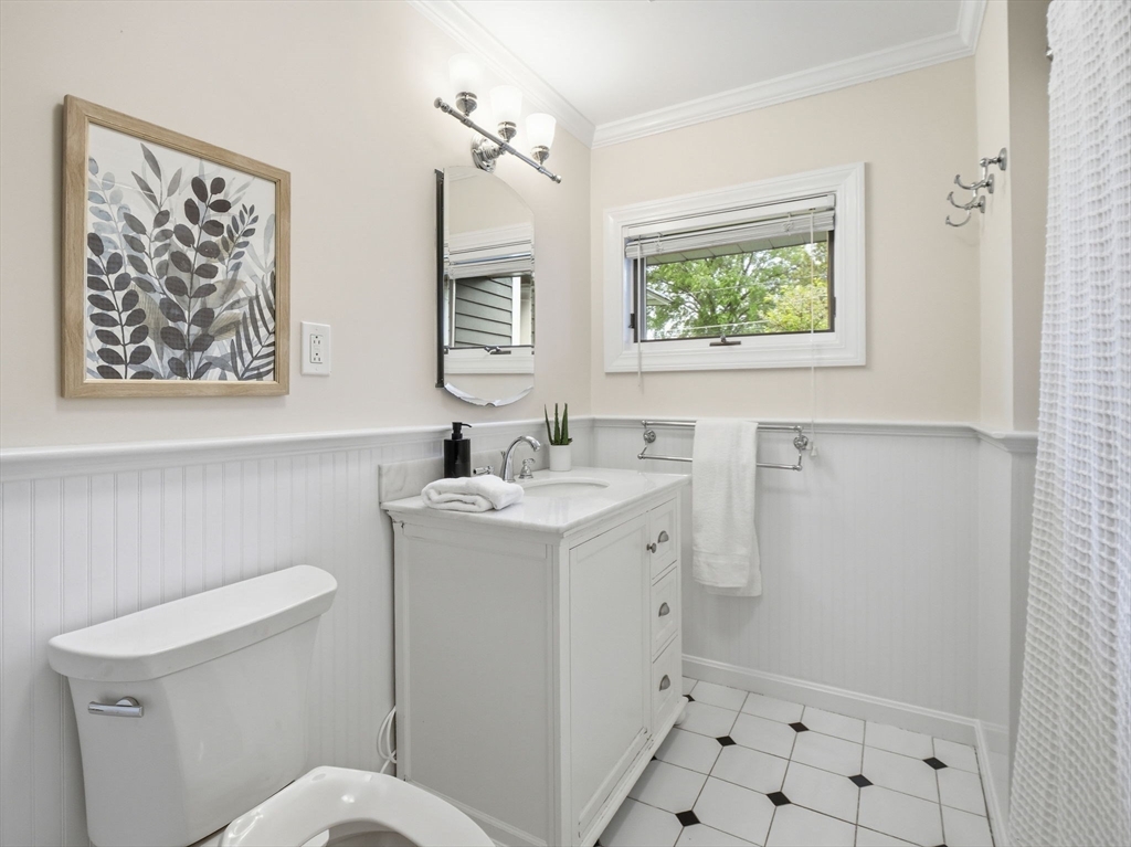 22 Alden Road Andover, MA 01810 - Photo 27 of 39