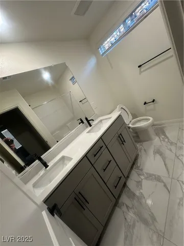 $2,700 | 6634 Tumoulin Street, Las Vegas, NV 89148