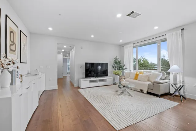 $1,098,000 | 330 Riesling Avenue, Unit 23, Milpitas, CA 95035