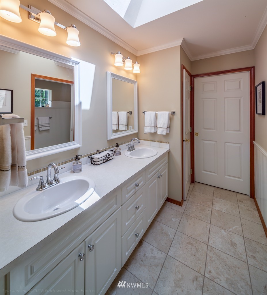 1919 Rhododendron Way Bellingham, WA 98229 - Photo 18 of 25 Gallery Image 18