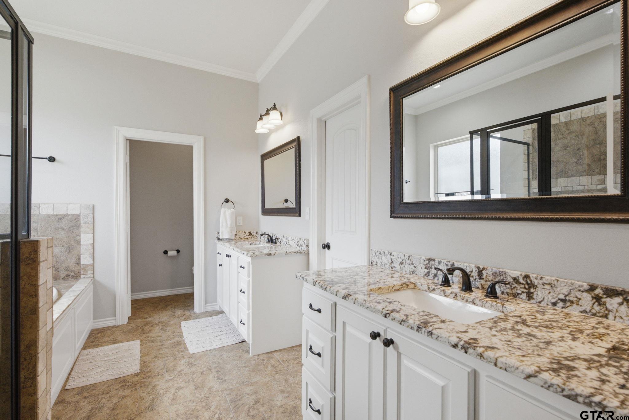 14510 Meadow Glen Road Lindale, TX 75771 - Photo 17 of 37