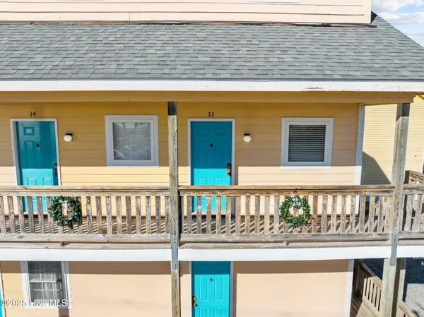 $99,900 | 305 South Avenue, Unit 33, Oriental, NC 28571