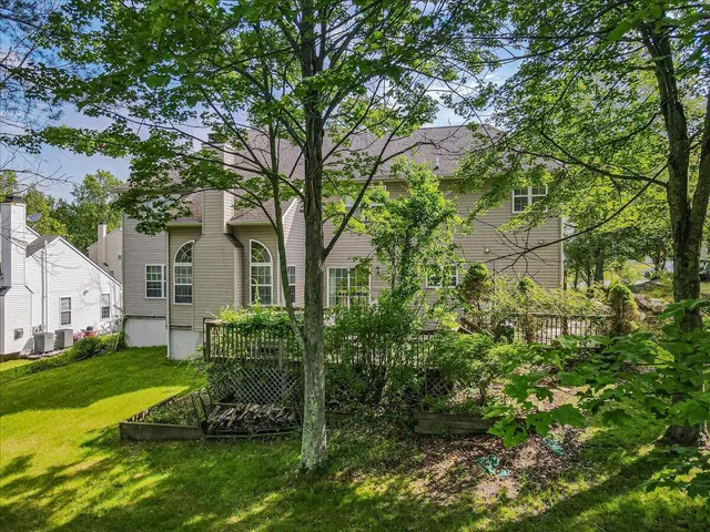 $559,000 | 2358 Snapdragon Point, East Stroudsburg, PA 18301