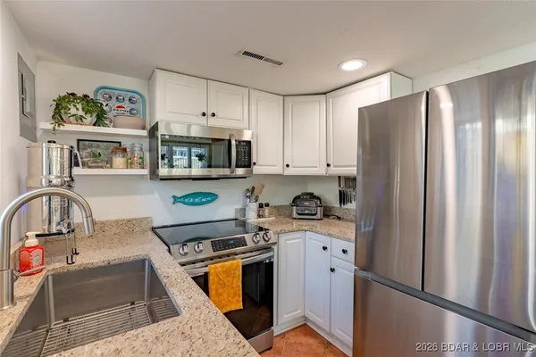 $349,000 | 6500 St Moritz Drive, Unit F1, Osage Beach, MO 65065