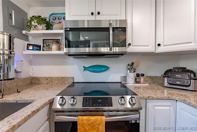 $349,000 | 6500 St Moritz Drive, Unit F1, Osage Beach, MO 65065