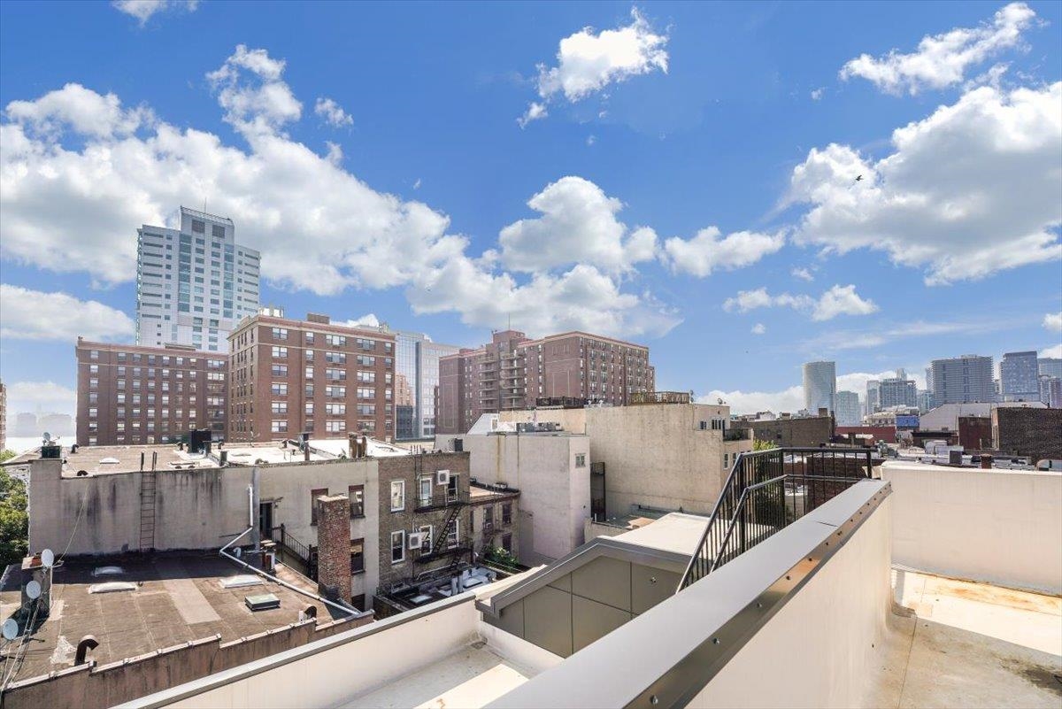 237 Washington Street, Unit 402 Hoboken, NJ 07030 - Photo 29 of 36 a view of a terrace