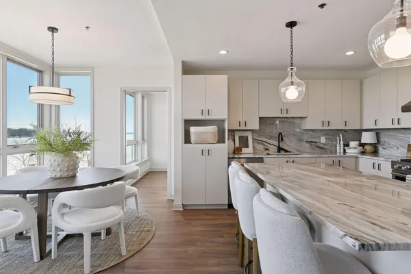 $1,100,000 | 4100 Shoreline Drive, Unit S206, Spring Park, MN 55384