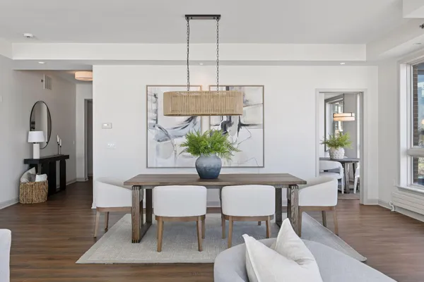$1,100,000 | 4100 Shoreline Drive, Unit S206, Spring Park, MN 55384