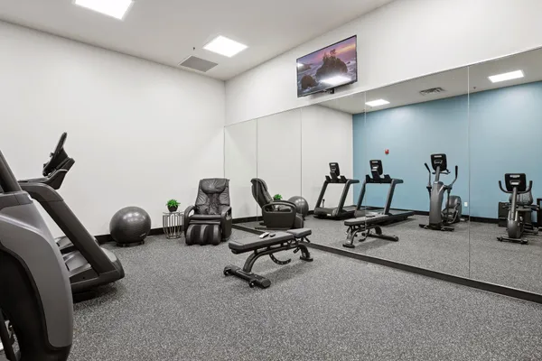 $1,100,000 | 4100 Shoreline Drive, Unit S206, Spring Park, MN 55384