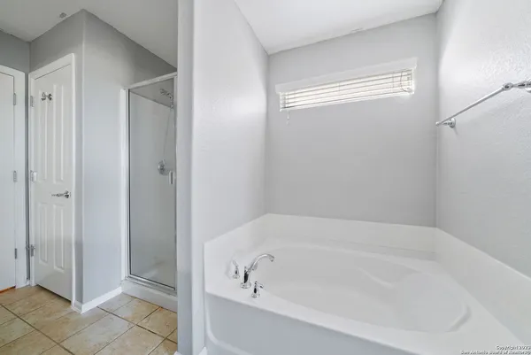 $1,875 | 11147 Palomino Bluff, San Antonio, TX 78245