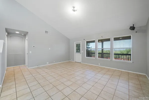 $1,875 | 11147 Palomino Bluff, San Antonio, TX 78245