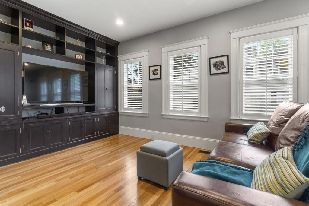 32 Upland Road Arlington, MA 02474 - Photo 8 of 42
