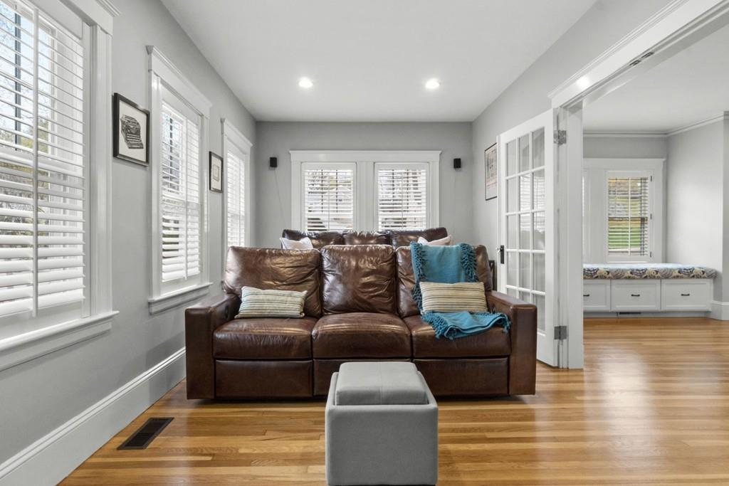 32 Upland Road Arlington, MA 02474 - Photo 10 of 42