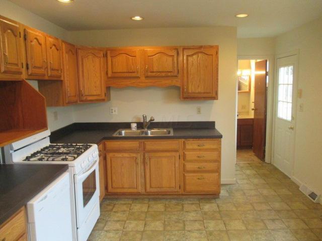 136 Custer Road Heath, OH 43056 - Photo 8 of 20 Gallery Image 8