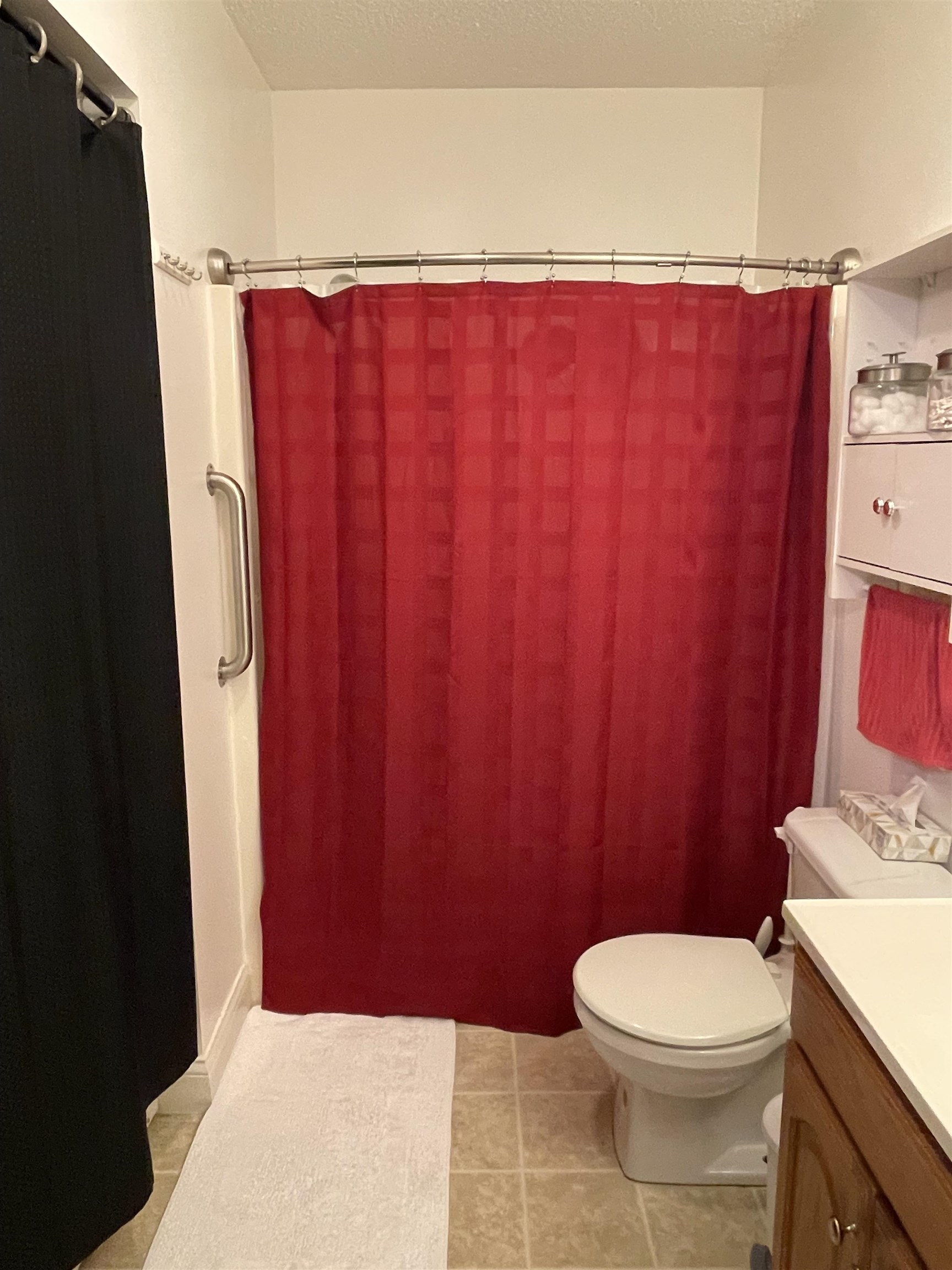 2019 Pershing Boulevard Clinton, IA 52732 - Photo 11 of 12 Gallery Image 11