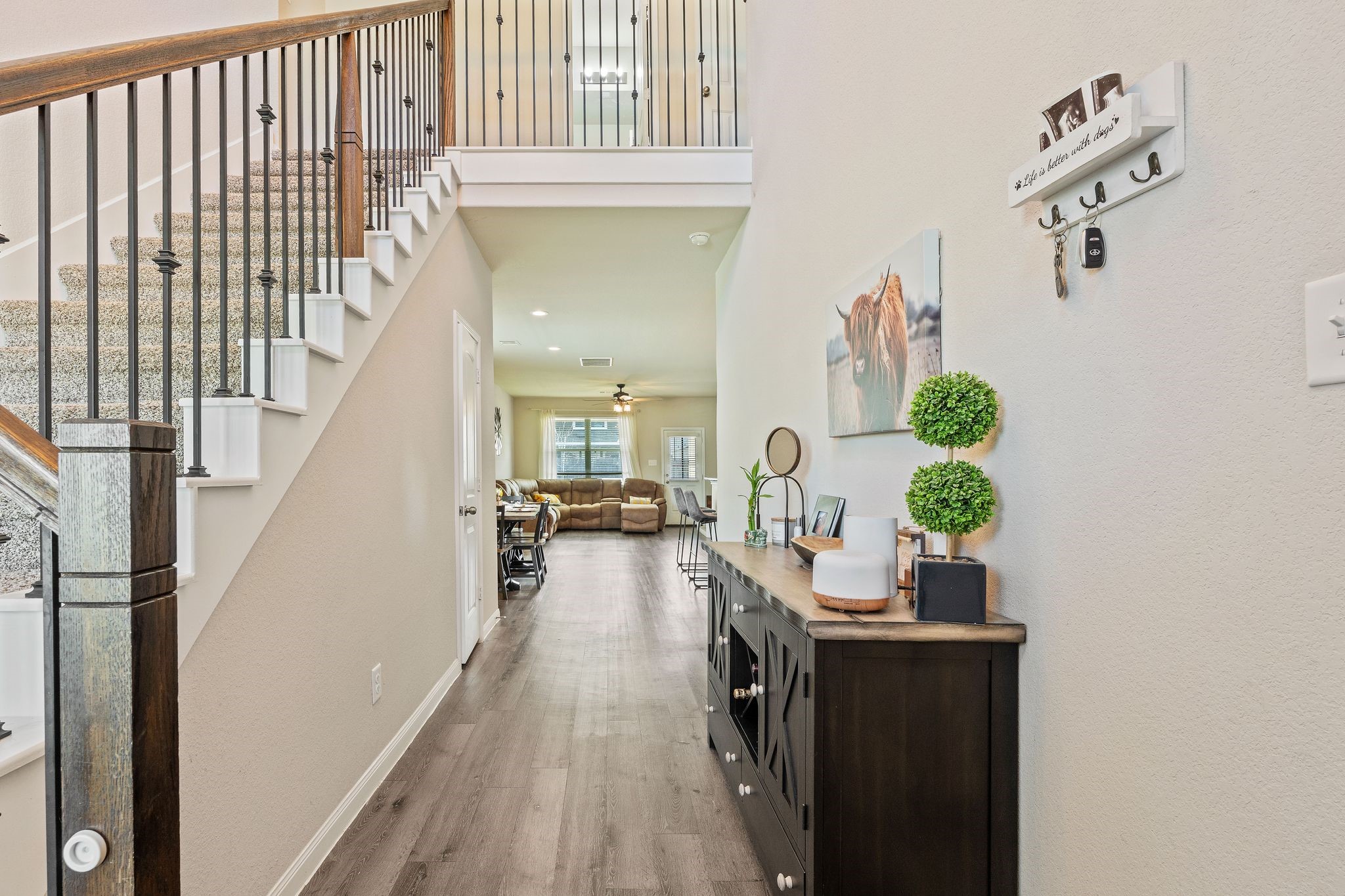 2221 Raider Drive Conroe, TX 77301 - Photo 4 of 42