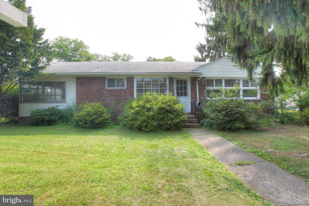 500 Overcrest Road Baltimore, MD 21286 - Photo 3 of 28 Exterior (Front)