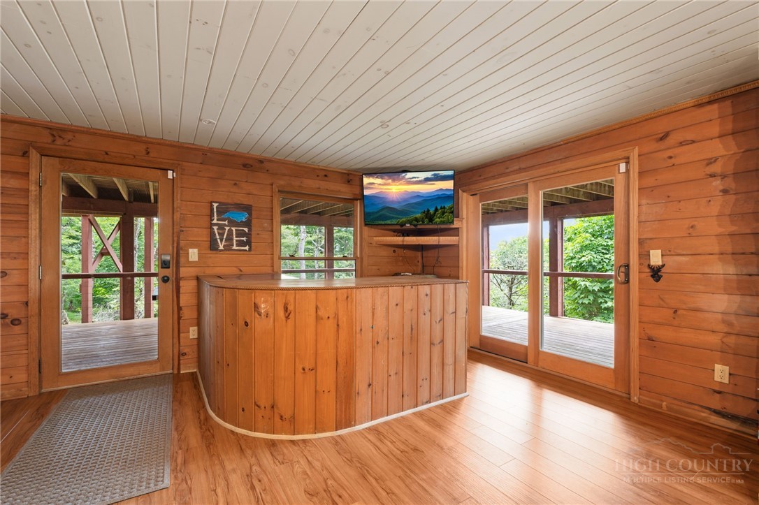 200 Summit Road Beech Mountain, NC 28604 - Photo 26 of 47