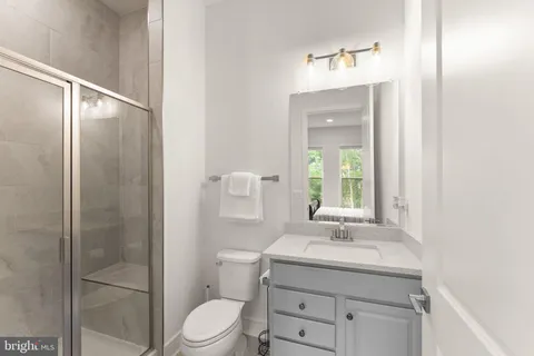 $1,749,828 | 23932 Nightsong Court, Aldie, VA 20105