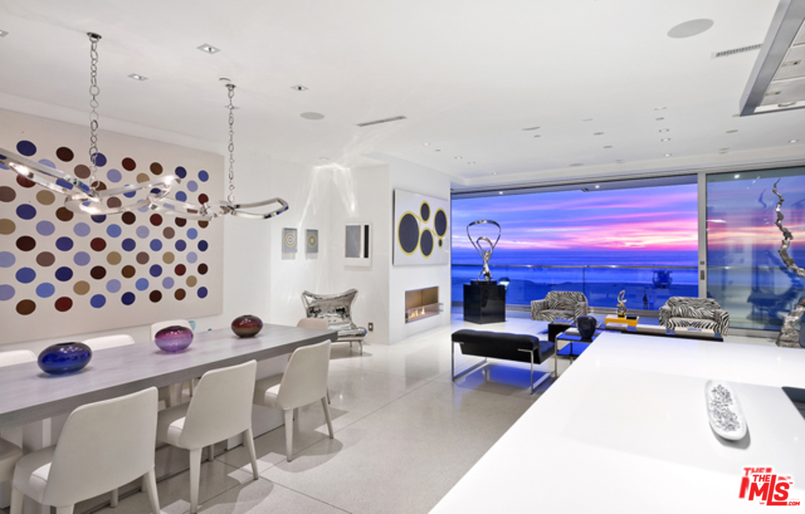 108 The Strand Manhattan Beach, CA 90266 - Photo 3 of 20