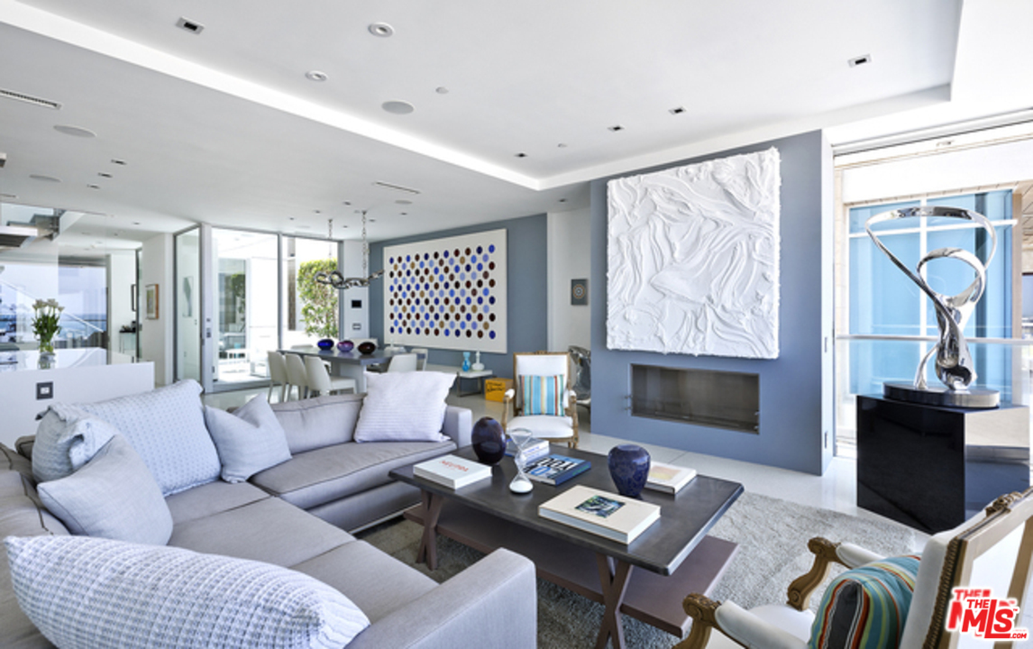 108 The Strand Manhattan Beach, CA 90266 - Photo 7 of 20