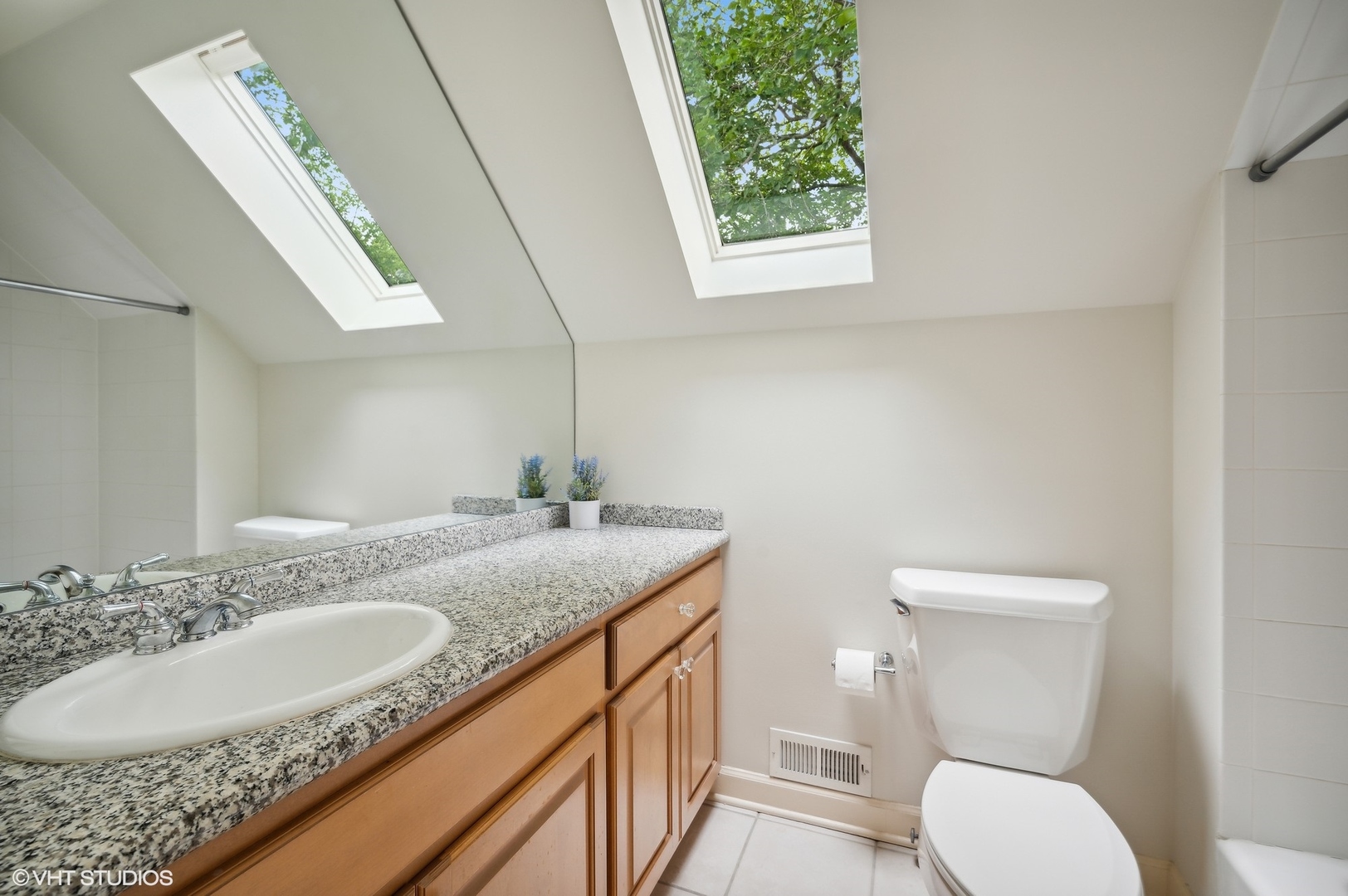 244 Mary Street Glencoe, IL 60093 - Photo 25 of 41